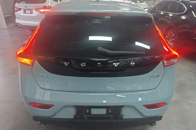 Used Volvo V40 2018 T3 Zhiya Edition