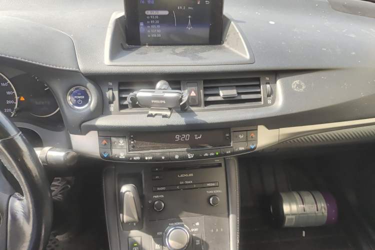 Used Lexus CT 2014 CT200h Elite Edition Monochrome Audio And AC Panel