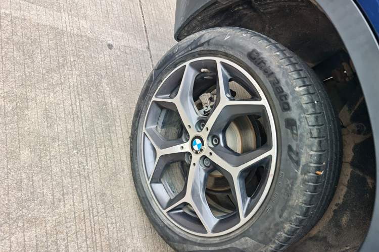 Used BMW X1 2018 sDrive18Li Luxury Model