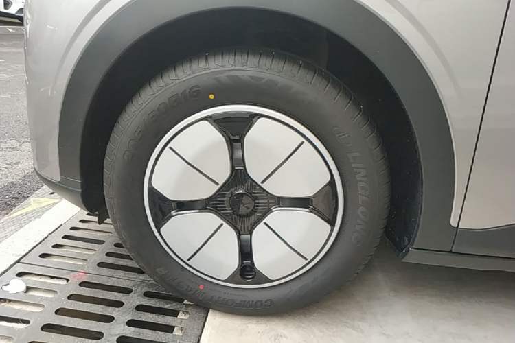 Used Geely Galaxy Geome 2025 310km Youth Edition