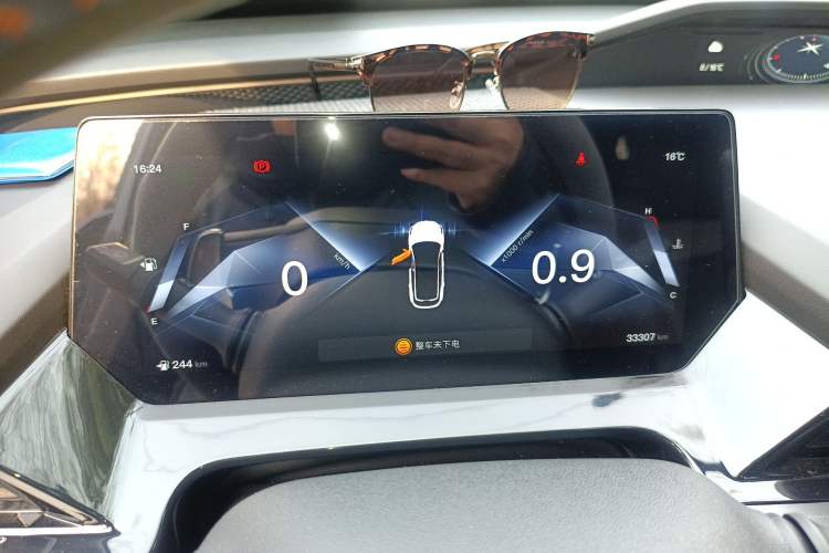 Used CHANGAN OSHAN Z6 2023 Blue Whale 1.5T DCT Smart-Led City Edition Instrument Cluster