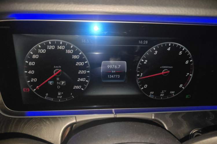 Used Mercedes-Benz E-Class 2017 E 300 L Sporty and Stylish Model