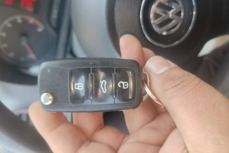 Used Volkswagen Jetta 2015 Value Edition 1.6L Manual Fashionable Style