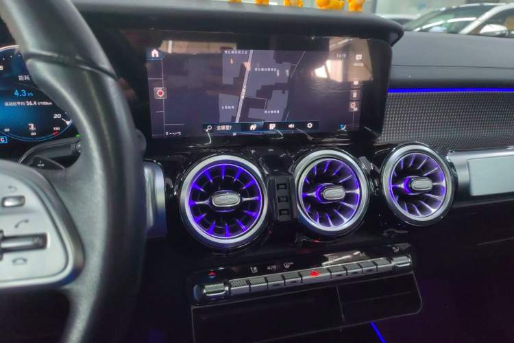 Used Mercedes-Benz GLB 2023 GLB 220 Fashion Model