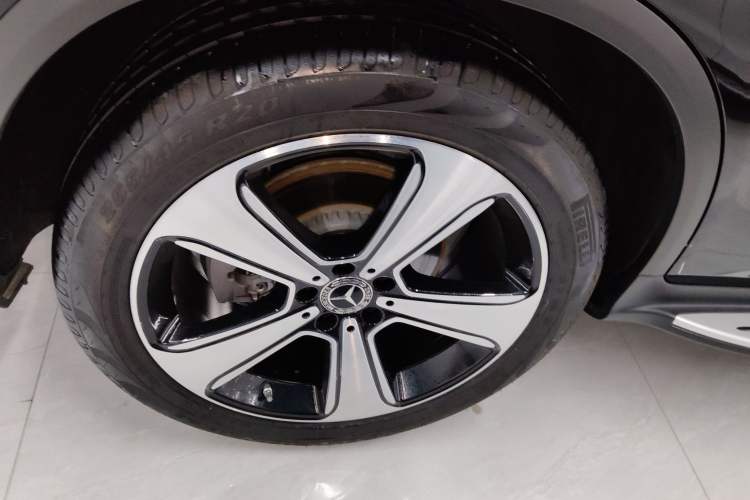 Used Mercedes-Benz GLC 2022 Facelifted GLC 300 L 4MATIC Luxury Edition