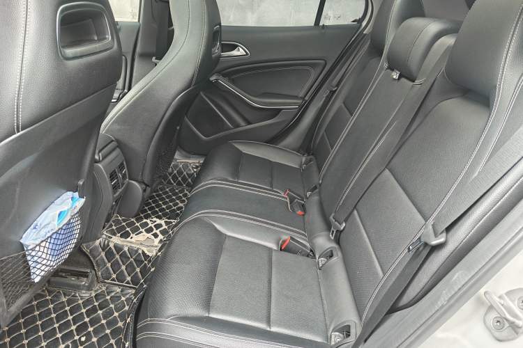 Used Mercedes-Benz GLA 2017 GLA 200 Fashion Model
