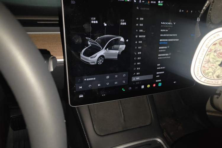 Used Tesla Model Y 2021 Standard Range Rear-Wheel Drive Version Audio And AC Panel