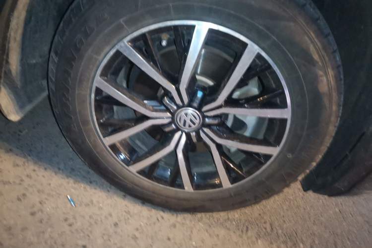 Used Volkswagen Tiguan L 2018 Facelift 330TSI Automatic Two-Wheel Drive Luxury Edition
