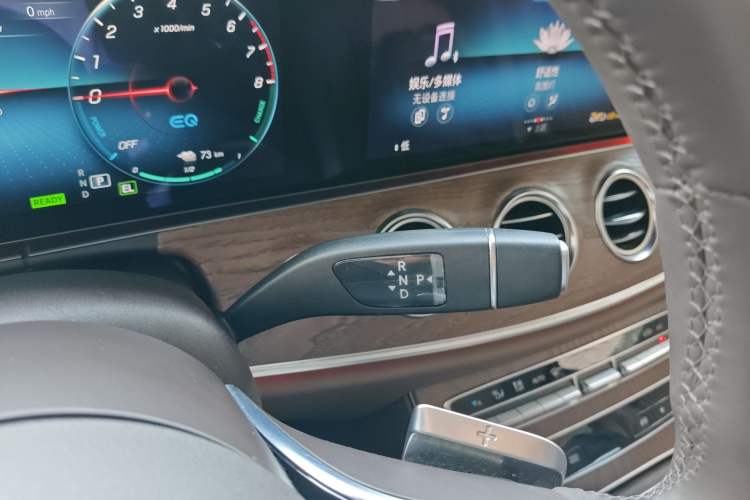 Used Mercedes-Benz E-Class New Energy 2022 Facelift E 350 e L Plug-in Hybrid Sedan Gear Lever