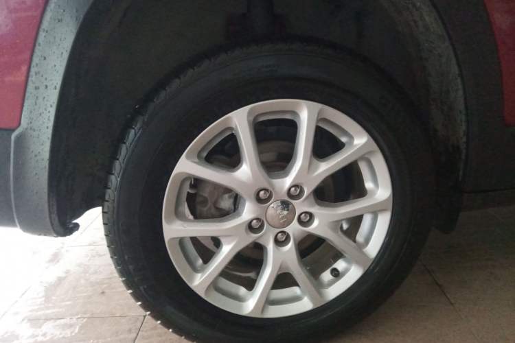 Used Jeep Cherokee 2017 2.0L Superior Edition Exterior 5