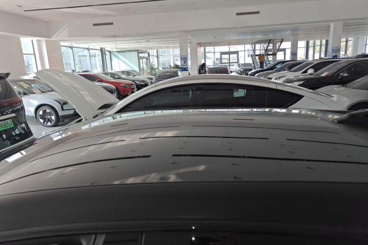 Used Zeekr 001 2022 Ultra-Long Range Dual-Motor YOU Version
