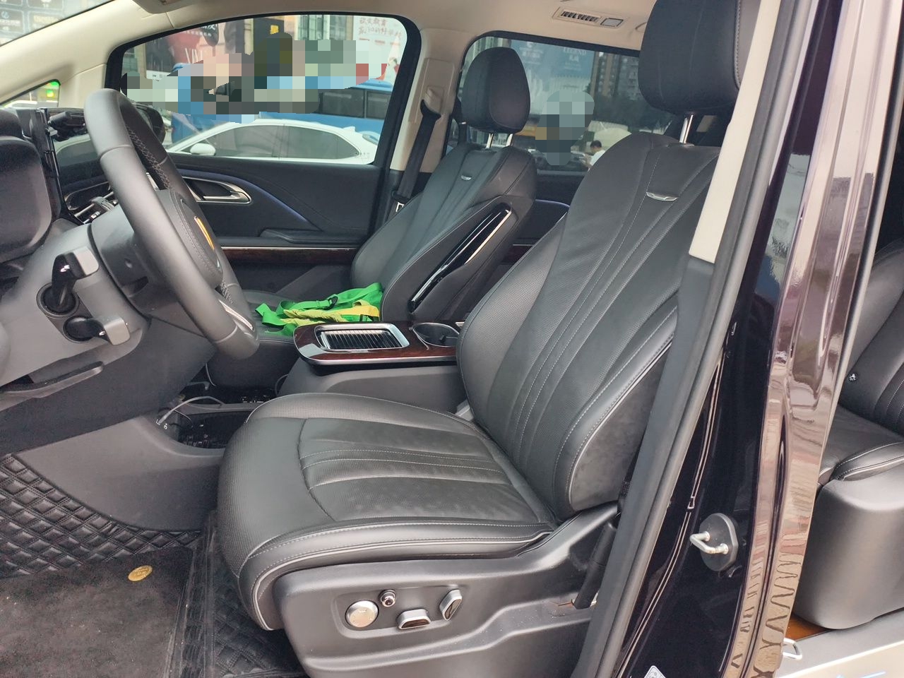 Hongqi HQ9 2023 2.0T Smart Connect Flagship Edition - Chinese Trim Xiang — снимка 15