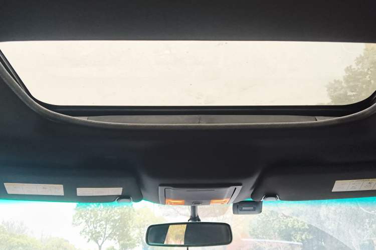 Used Ford Explorer 2013 3.5L Deluxe Model