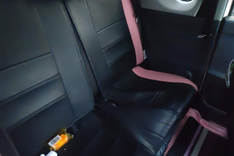 Used Wuling Hongguang MINIEV 2021 Macaron Premium Model – Lithium Iron Phosphate