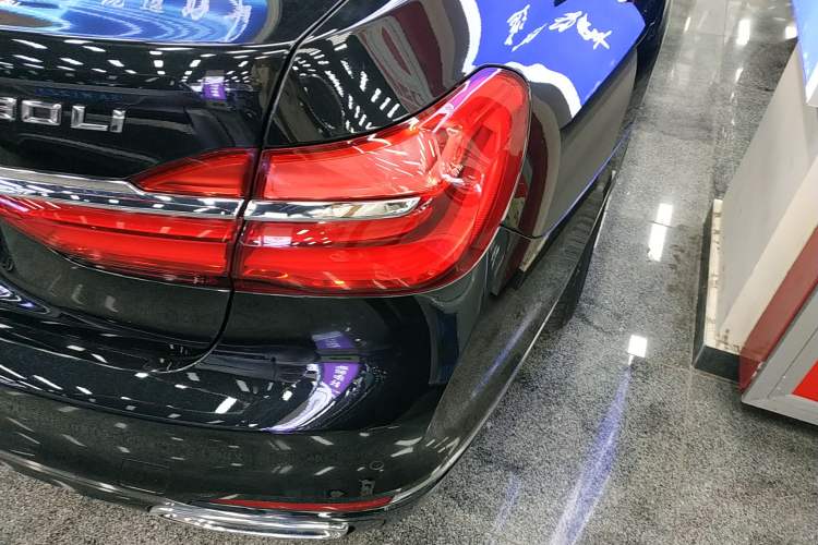 Used BMW 7 Series 2016 730Li Leading Model
