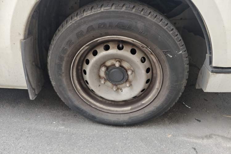 Used Farizon Xingxiang E6 2022 Van-Type Transport Vehicle Low Roof CATL 50.23 kWh
