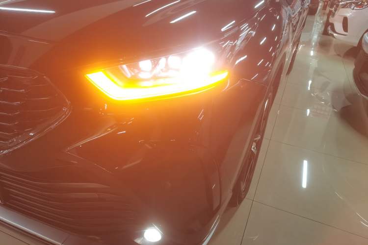 Used Toyota Crown Kluger 2021 2.5L HEV Four-Wheel Drive Luxury Edition