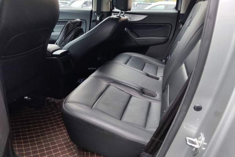 Used Great Wall Poer 2021 2.0T Commercial Version Manual Diesel Two-Wheel Drive Elite Long-Box GW4D20M