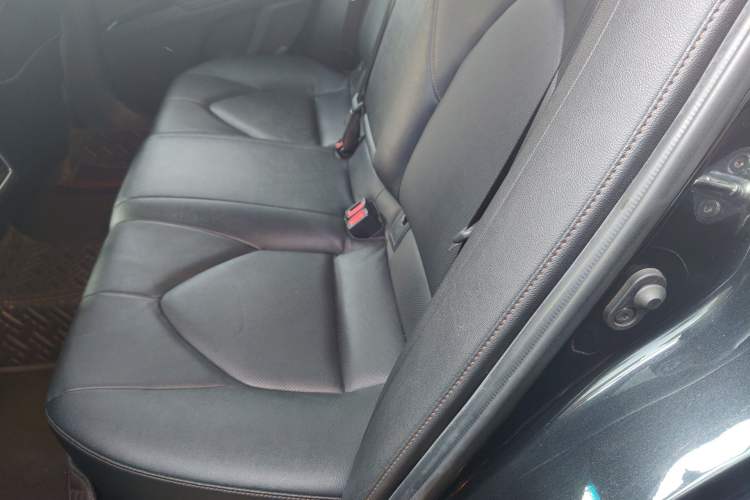 Used Toyota Camry 2021 2.5G Luxury Edition Left Rear Seat