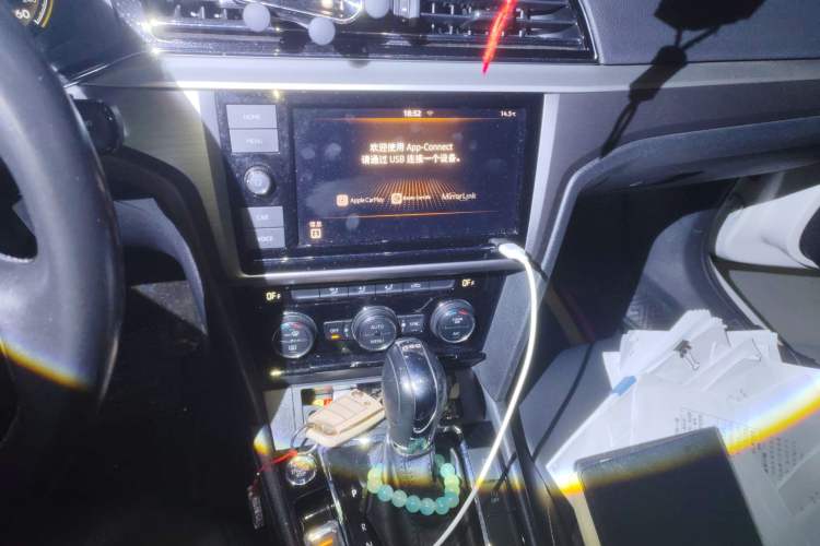 Used Volkswagen Lamando 2019 280TSI DSG Comfort Edition China VI standard
