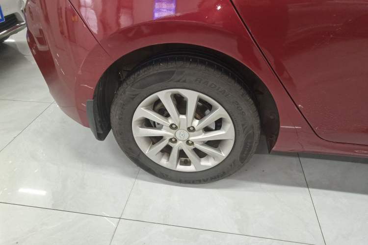 Used Hyundai Verna RV 2017 1.4L Automatic Cool Edition GLS China VI Standard Right Rear Wheel Hub