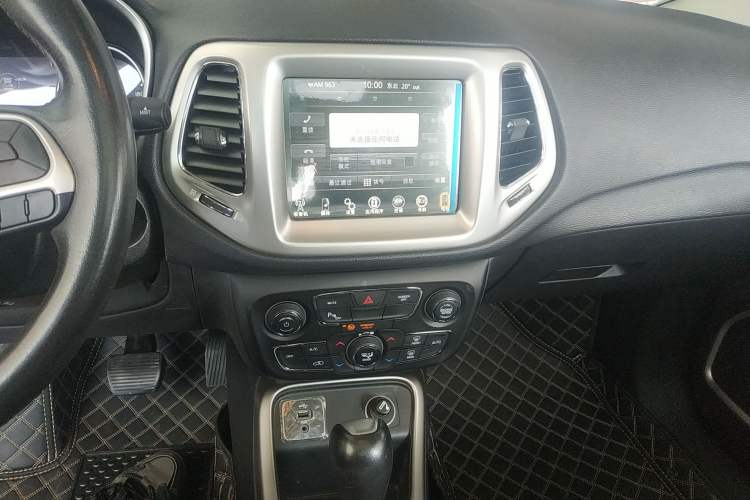 Used Jeep Compass 2017 200T Automatic Family Edition