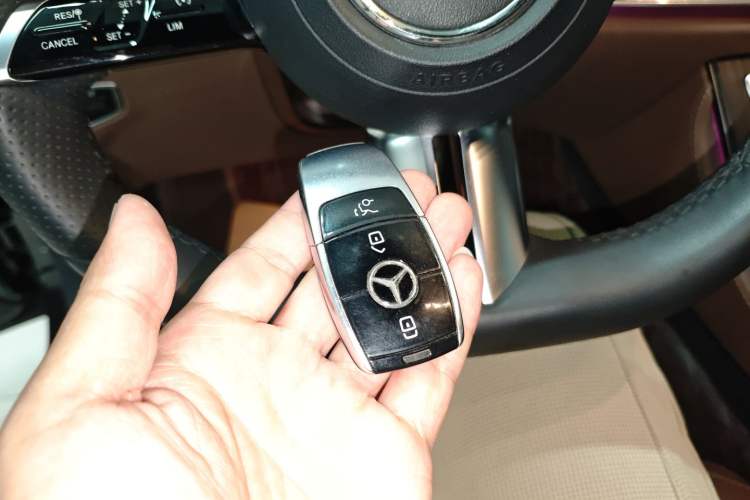 Used Mercedes-Benz E-Class 2021 E 300 L Sporty and Stylish Model