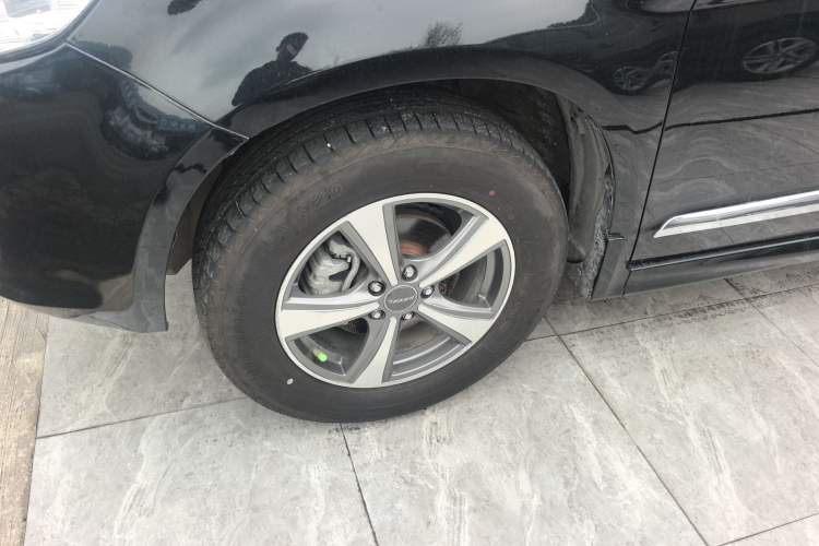 Used Haval H6 2013 Upgraded Model 1.5T Manual Two-Wheel Drive Elite Version