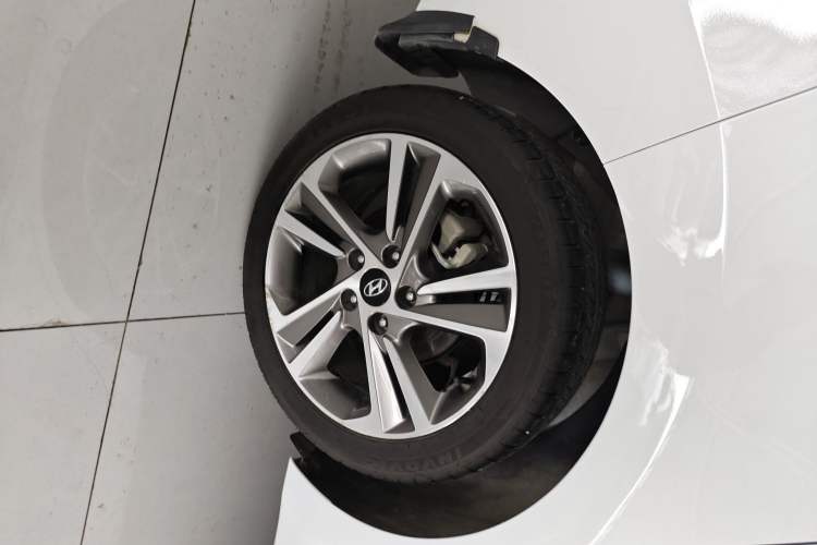 Used Hyundai Elantra (6th Generation / Lingdong) 2016 1.6L Automatic ZhiXuan – Elite Version
