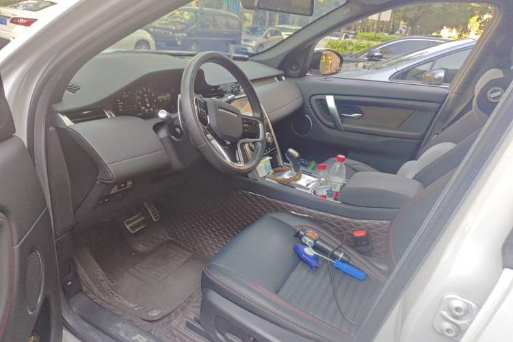 Used Land Rover Discovery Sport New Energy 2022 Facelifted P300e Plug-in Hybrid Electric Version Left Front Seat