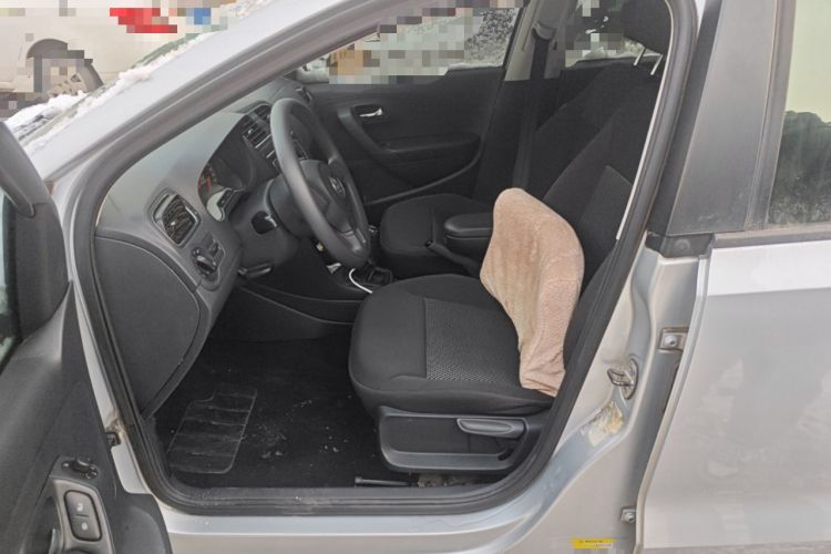 Used Volkswagen Polo 2013 1.4L Manual Comfort Edition
