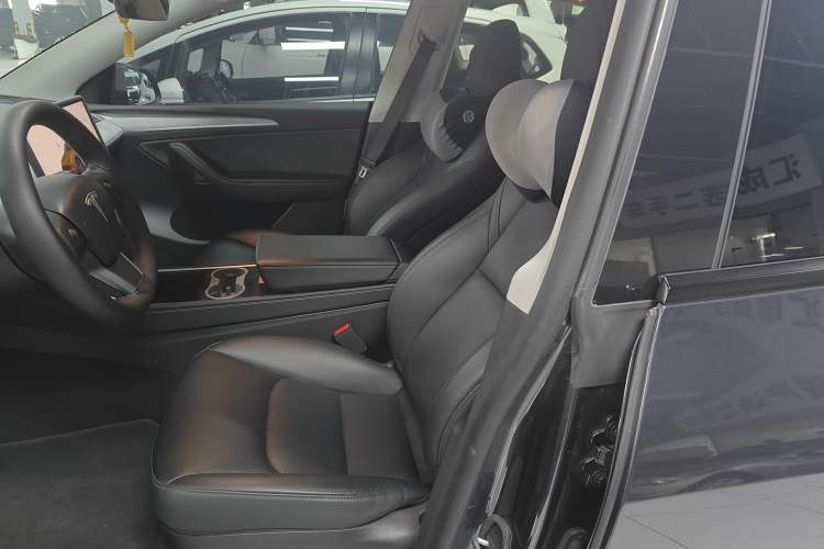 Used Tesla Model Y 2024 Rear-Wheel-Drive Version