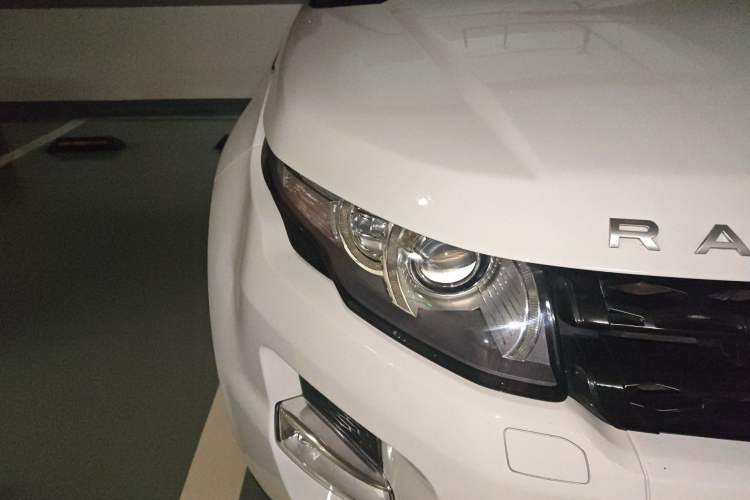 Used Land Rover Range Evoque 2015 2.0T Five-Door Enjoyment Edition Right Front Headlight