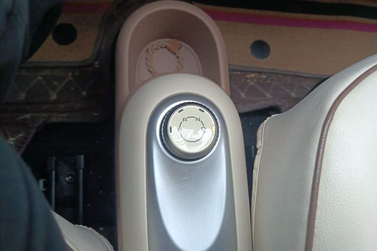 Used Wuling Hongguang MINIEV 2025 Four-Door Version Zhenxiang+ Edition