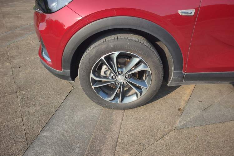 Used Buick Encore GX 2020 20T CVT Two-Wheel Drive Luxury Version Left Front Wheel Hub