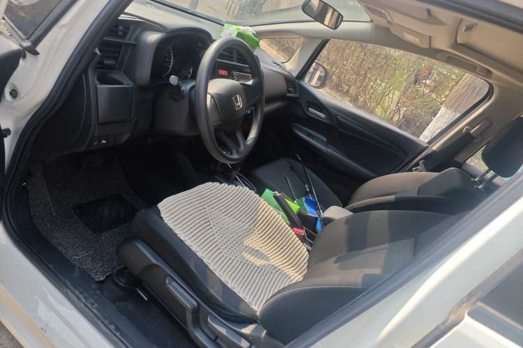 Used Honda Fit 2016 1.5L LXS CVT Comfort Sunroof Version