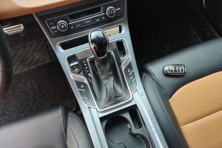 Used Geely Auto Vision S1 2018 1.4T CVT FENGXING Model