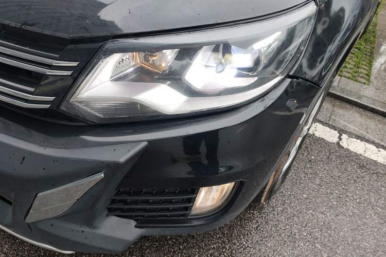 Used Volkswagen Tiguan 2013 1.8TSI Automatic Two-Wheel Drive Trend Edition Left Front Headlight