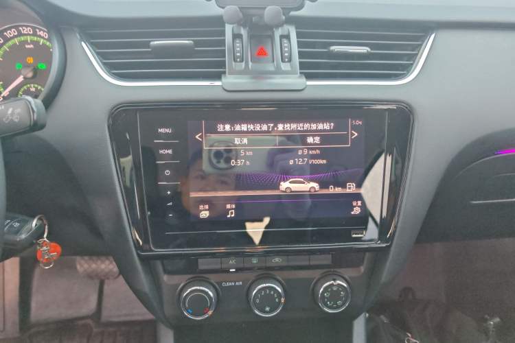 Used Skoda Octavia 2019 1.5L Automatic SmartDrive Comfort Edition China VI Standard