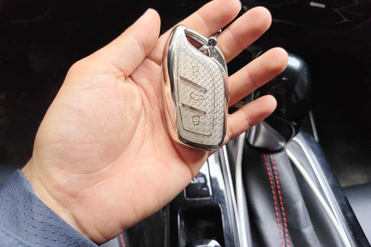 Used MG 5 2021 180 DVVT CVT Youthful Style Edition Vehicle Key