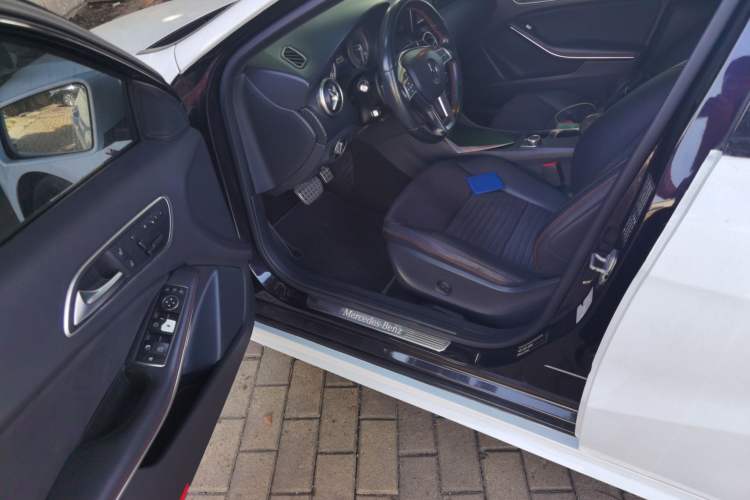 Used Mercedes-Benz A-Class 2015 A 200 Sport Edition
