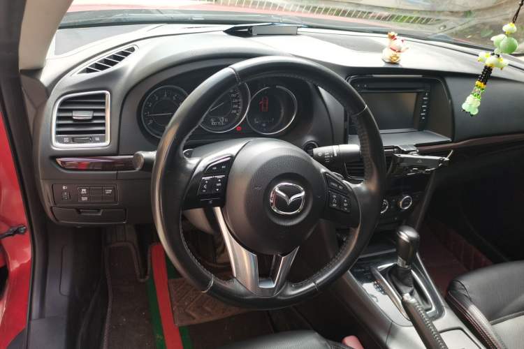 Used Mazda Atenza 2015 2.0L Blue Sky Prestige Edition

