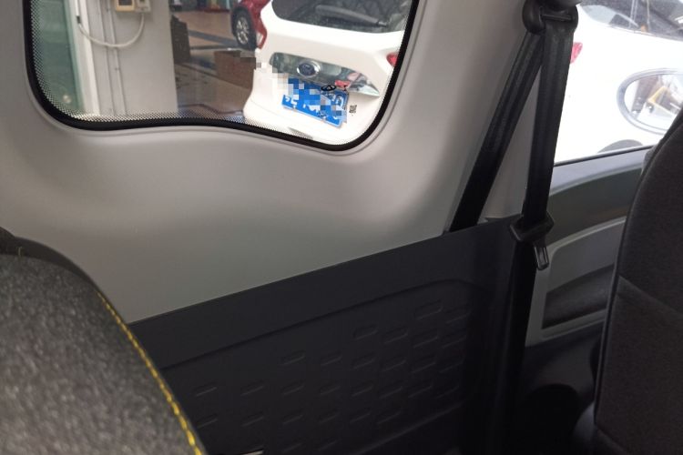 Used Chery New Energy QQ Ice Cream 2022 170km Sundae Phosphate Lithium-Ion