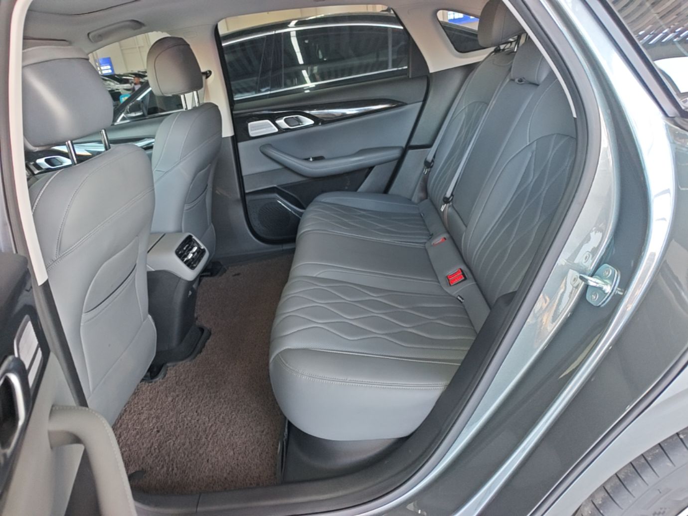 Geely Galaxy A7 2025 Model EM-i 70km Exploration Edition — снимка 20