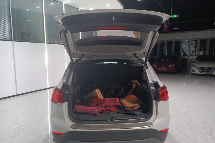 Used BMW X1 2019 sDrive18Li Fashion Model Trunk