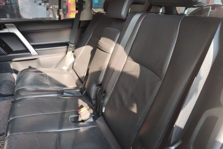 Used Toyota Prado 2018 3.5L Automatic TX-L with Rear-Mounted Spare Tire
