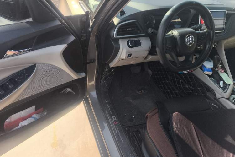 Used Buick GL6 2019 18T 6-Seater Elite Version China V Standard