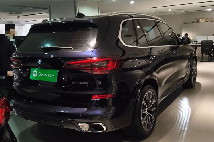 Used BMW X5 2022 Restyled xDrive 30Li Luxury Version M Sport Package