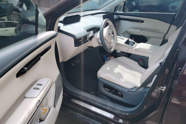 Used Hyptec HT 2023 670 Rear-Drive Ultra-High-Voltage NDA Version