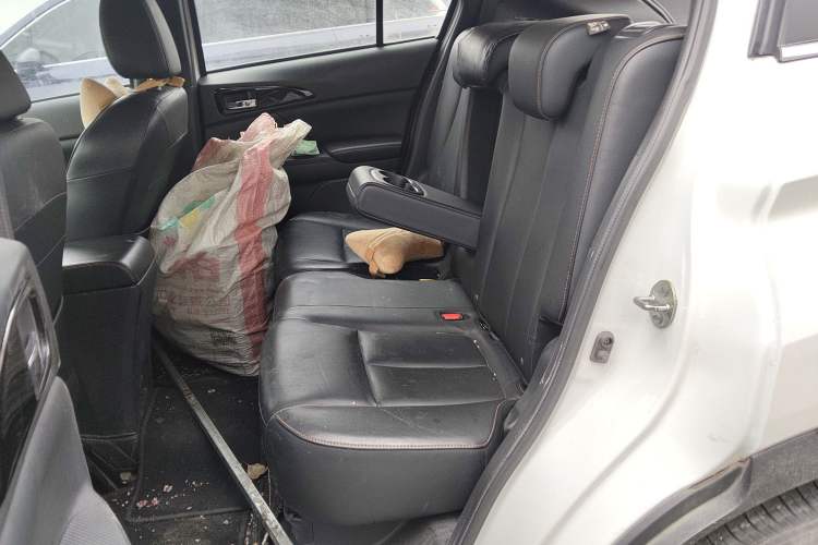 Used Mitsubishi Eclipse Cross 2019 1.5T CVT Two-Wheel Drive Dream Edition China VI Standard
